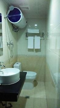 Xinyuan Business Hotel Luoyang  Buitenkant foto